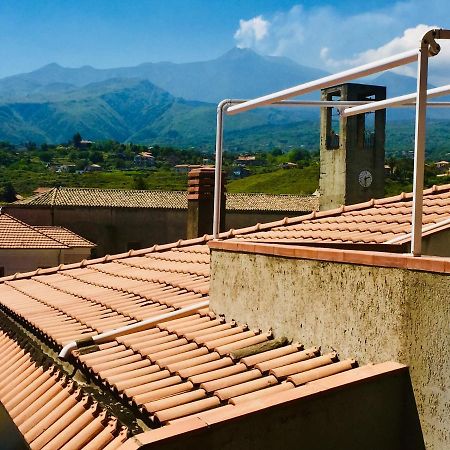 Etna Home Santa Venerina Buitenkant foto