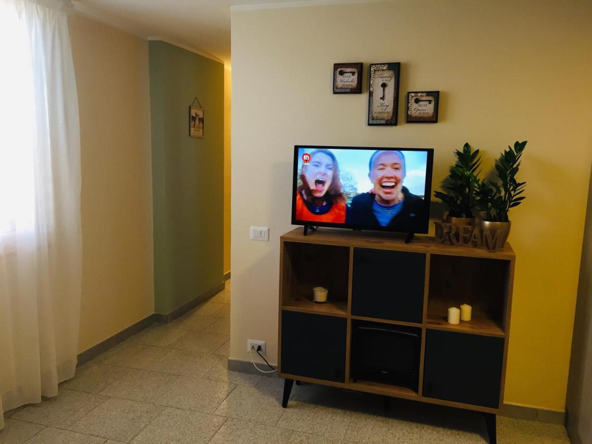 Etna Home Santa Venerina Buitenkant foto